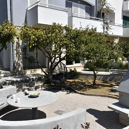 Vanja * Podgora (Split-Dalmatia)