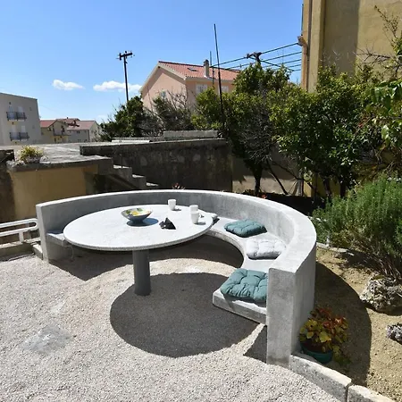 Vanja Podgora (Split-Dalmatia)