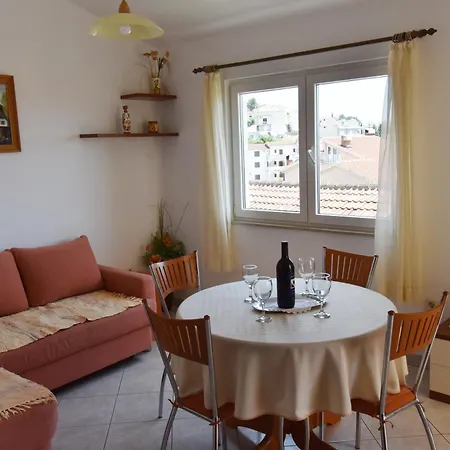 Vanja Apartament *