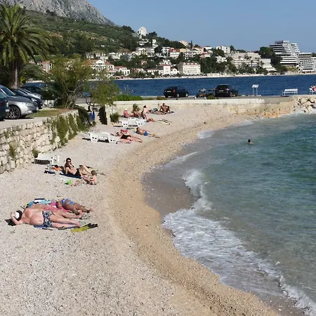 Vanja Apartament Podgora