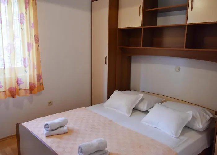 Apartamento Vanja Podgora (Split-Dalmatia)